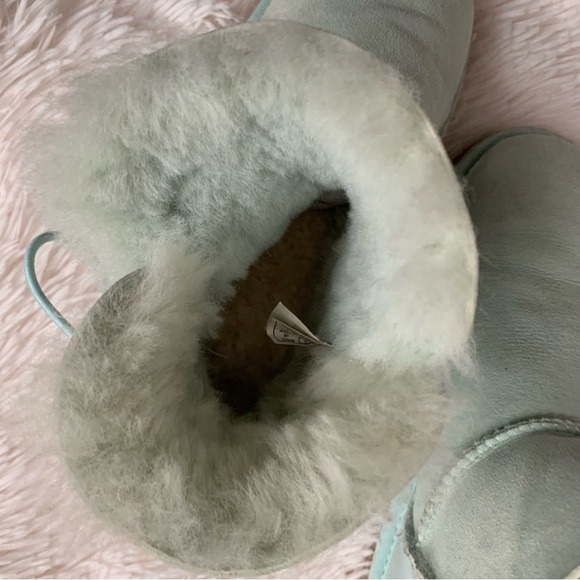 UGG Mini Bailey Button Poppy Boots in Aqua•Size 6 - Picture 10 of 12